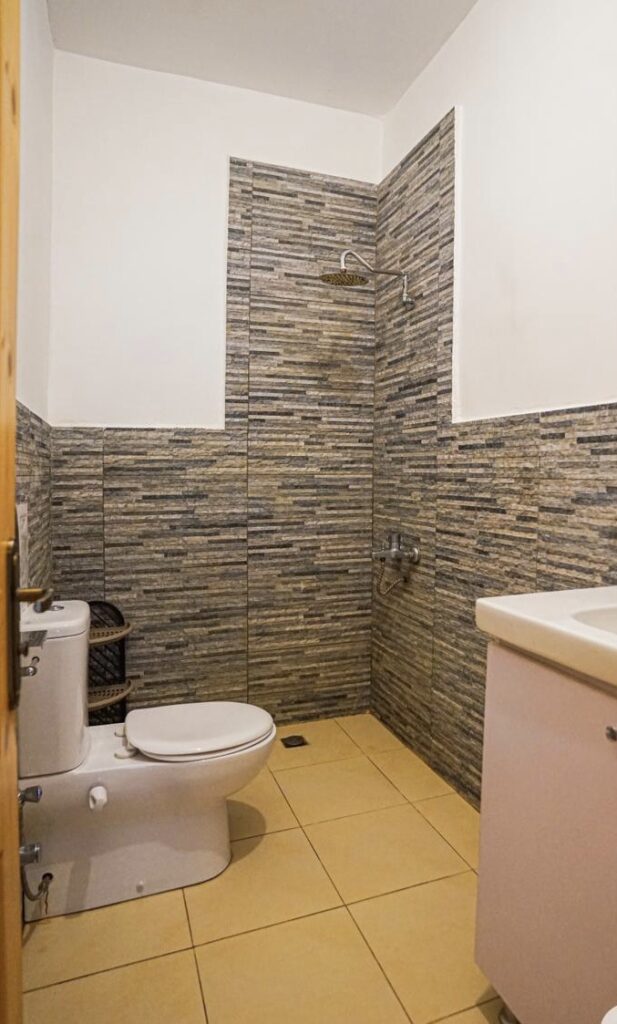 13a67ce4-467f-4093-bb0b-13b42c1f4fa9 (2)