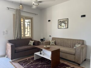 Cushios & Coast Hideout